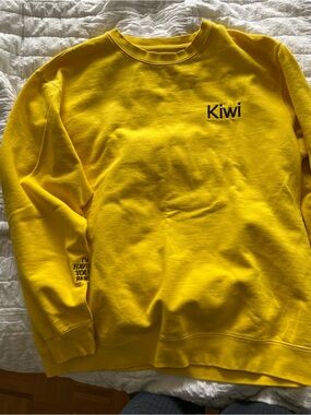 Harry Styles Tour Merch - Kiwi Bright Yellow Crewneck Sweatshirt